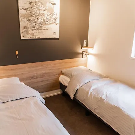 New Bay בית נופש *